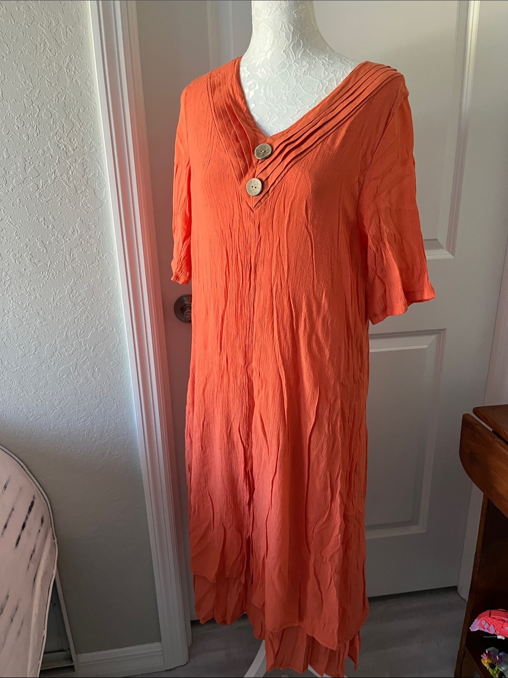 LaMode Australia Layered BOHO Crinkle Pleated V neck Split Front SZ14 Tea length